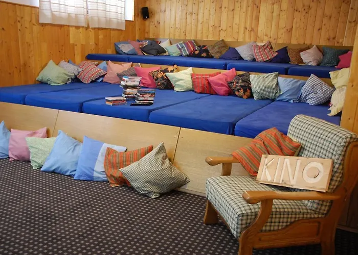 호텔 Familien- Und Jugendgaestehaus Schoenfeld Thomatal